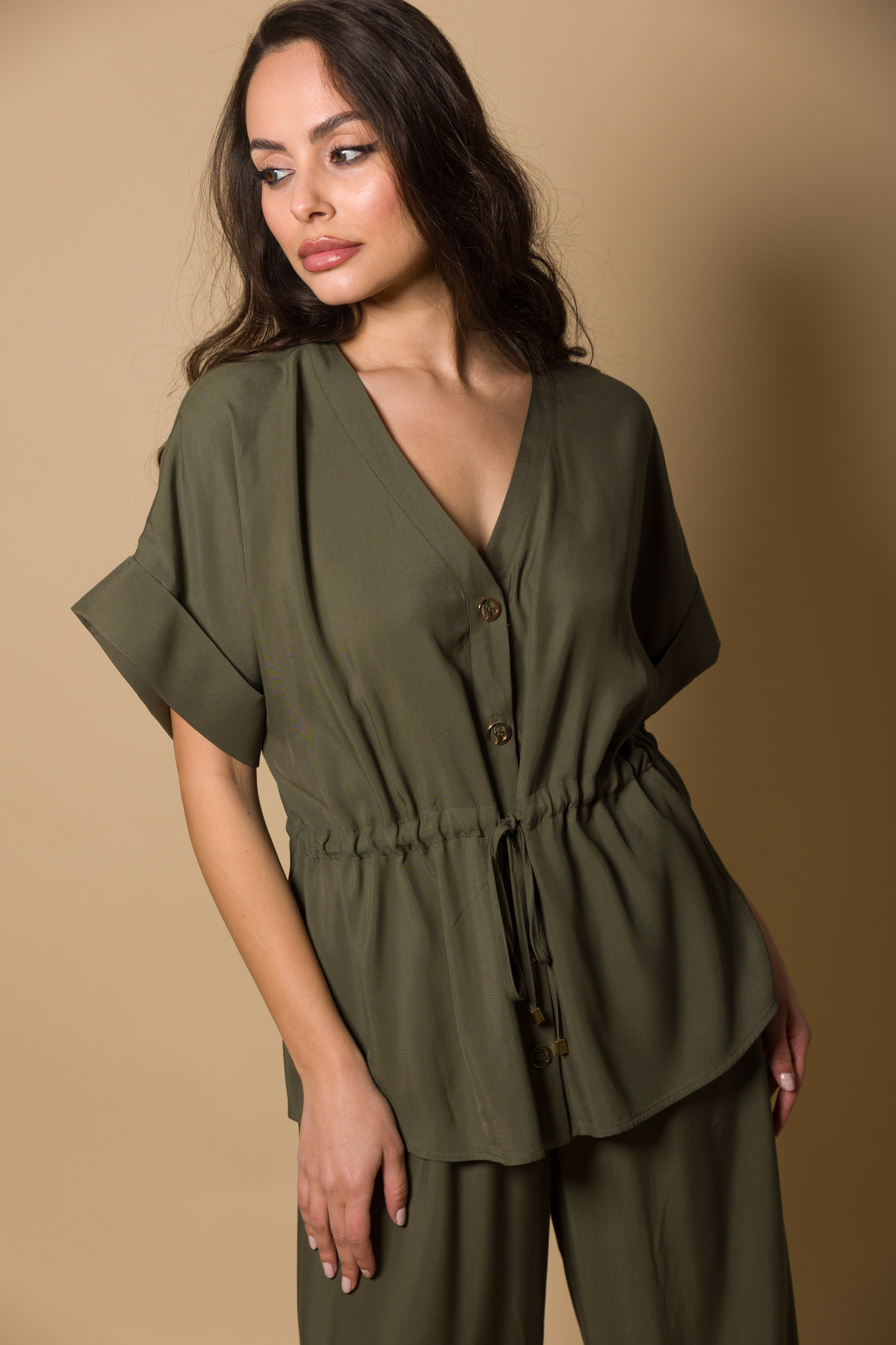 Блейзър в цвят „Olive green“